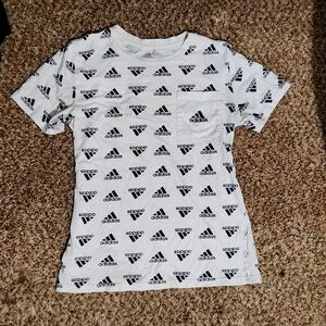 Adidas tee